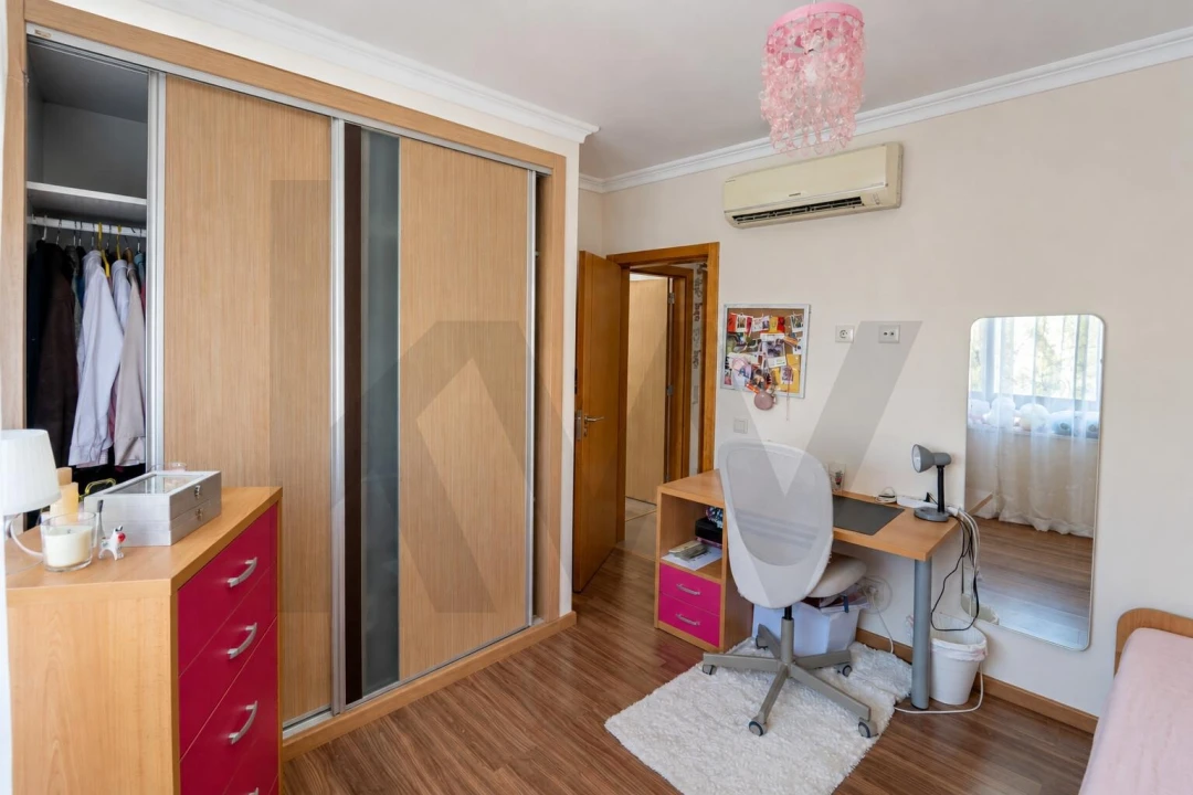 Apartamento T3 para Venda em Seixal, Arrentela e Aldeia de Paio Pires Foto 35