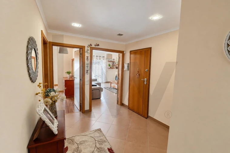 Apartamento T3 para Venda em Seixal, Arrentela e Aldeia de Paio Pires Foto 8