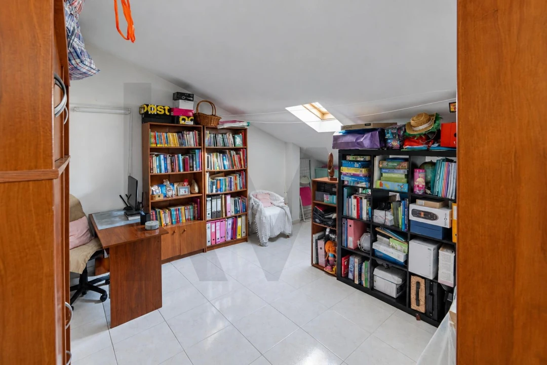 Apartamento T3 para Venda em Seixal, Arrentela e Aldeia de Paio Pires Foto 48