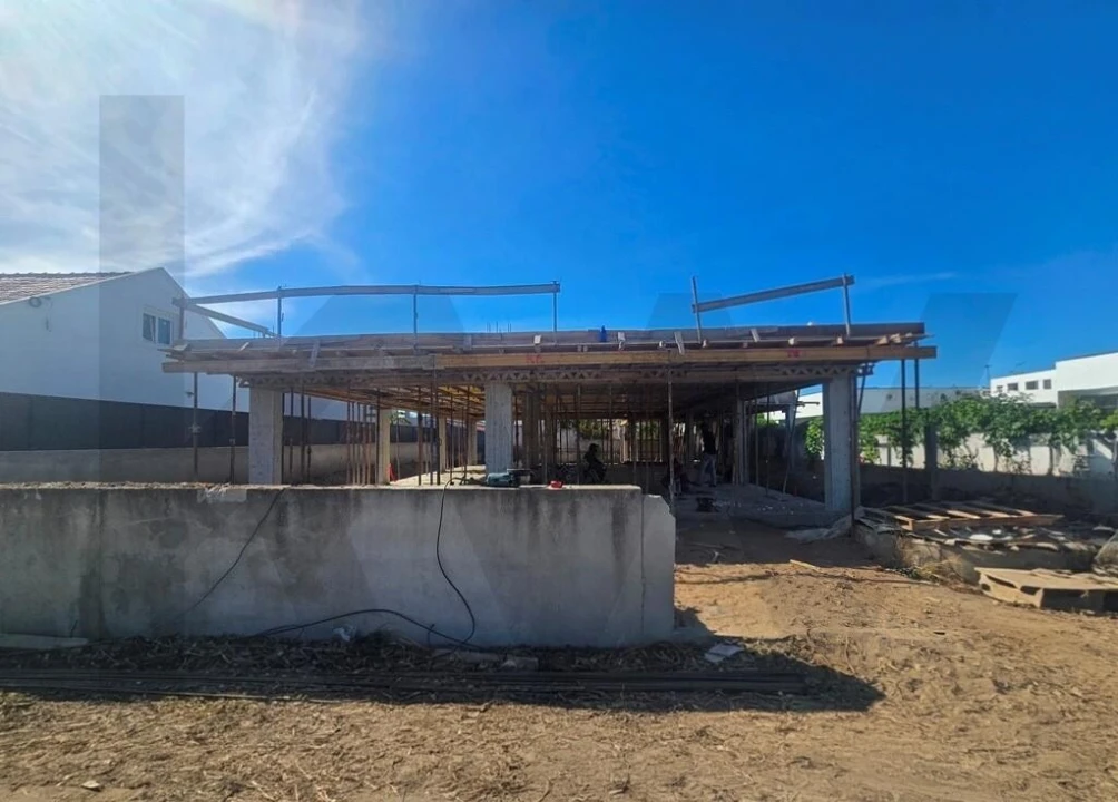 Moradia T4 para Venda em Fernao Ferro Foto 15