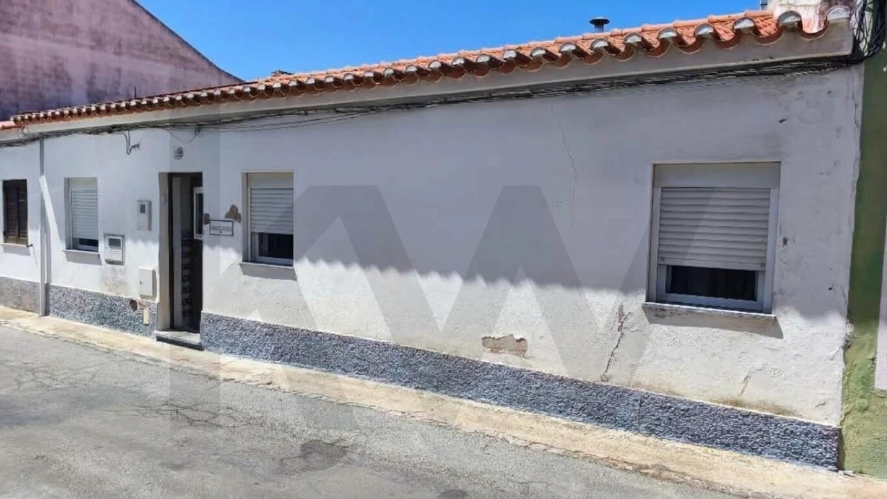 Moradia T5 para Venda em Castro Verde e Casével Foto 1