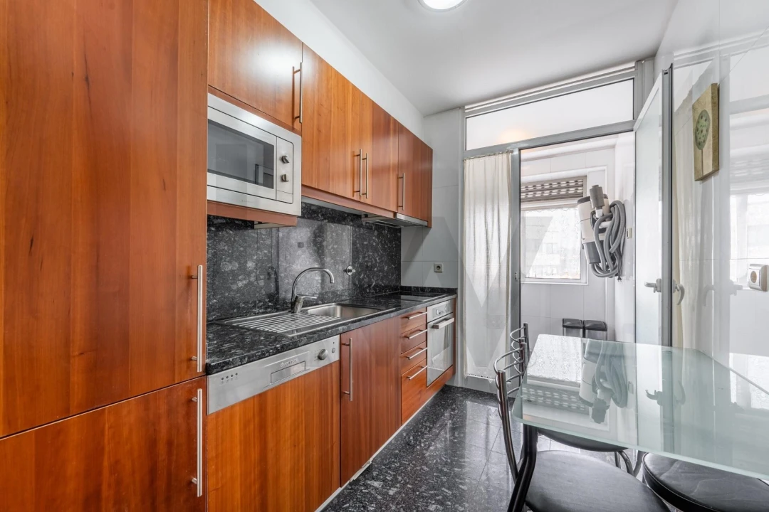 Apartamento T1 para Venda em Cedofeita, Santo Ildefonso, Sé, Miragaia, São Nicolau e Vitória Foto 8