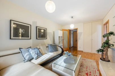 Apartamento T1 para Venda em Cedofeita, Santo Ildefonso, Sé, Miragaia, São Nicolau e Vitória
