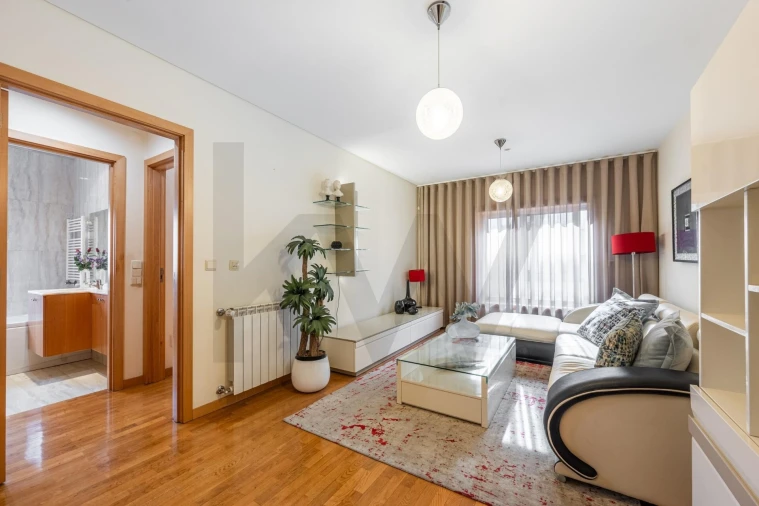 Apartamento T1 para Venda em Cedofeita, Santo Ildefonso, Sé, Miragaia, São Nicolau e Vitória Foto 5