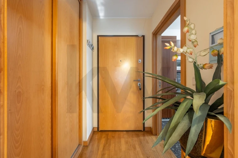 Apartamento T1 para Venda em Cedofeita, Santo Ildefonso, Sé, Miragaia, São Nicolau e Vitória Foto 4