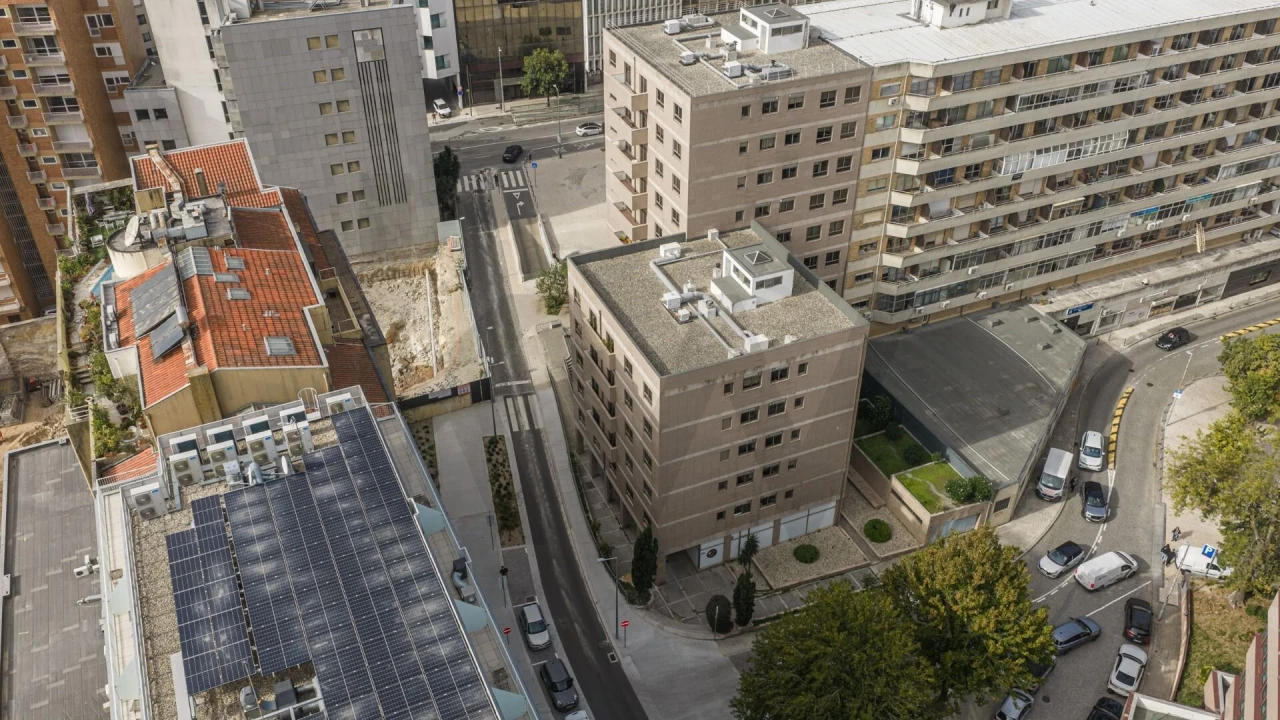 Apartamento T1 para Venda em Cedofeita, Santo Ildefonso, Sé, Miragaia, São Nicolau e Vitória Foto 24