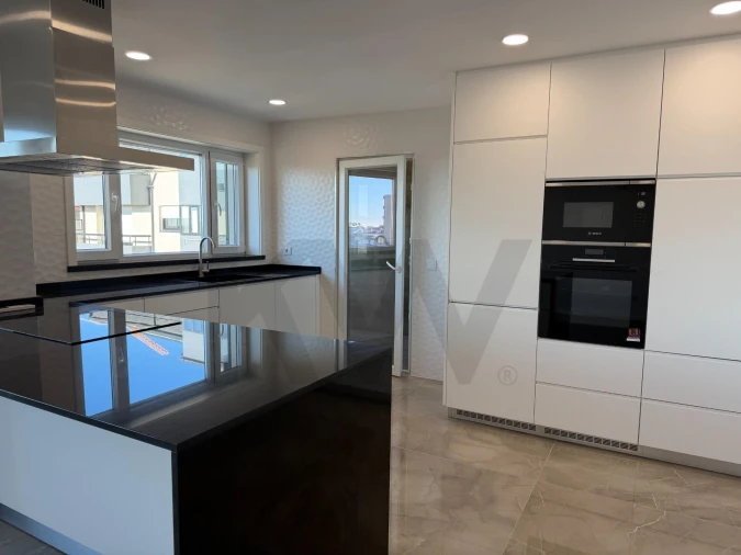 Apartamento T3 para Venda em São João da Madeira Foto 3