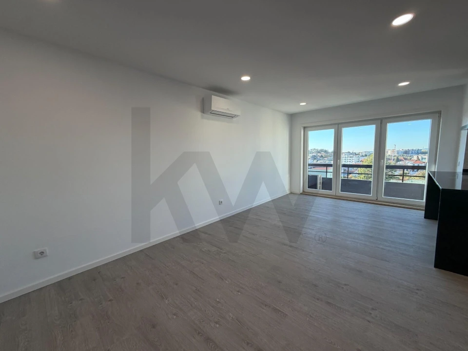 Apartamento T3 para Venda em São João da Madeira Foto 8