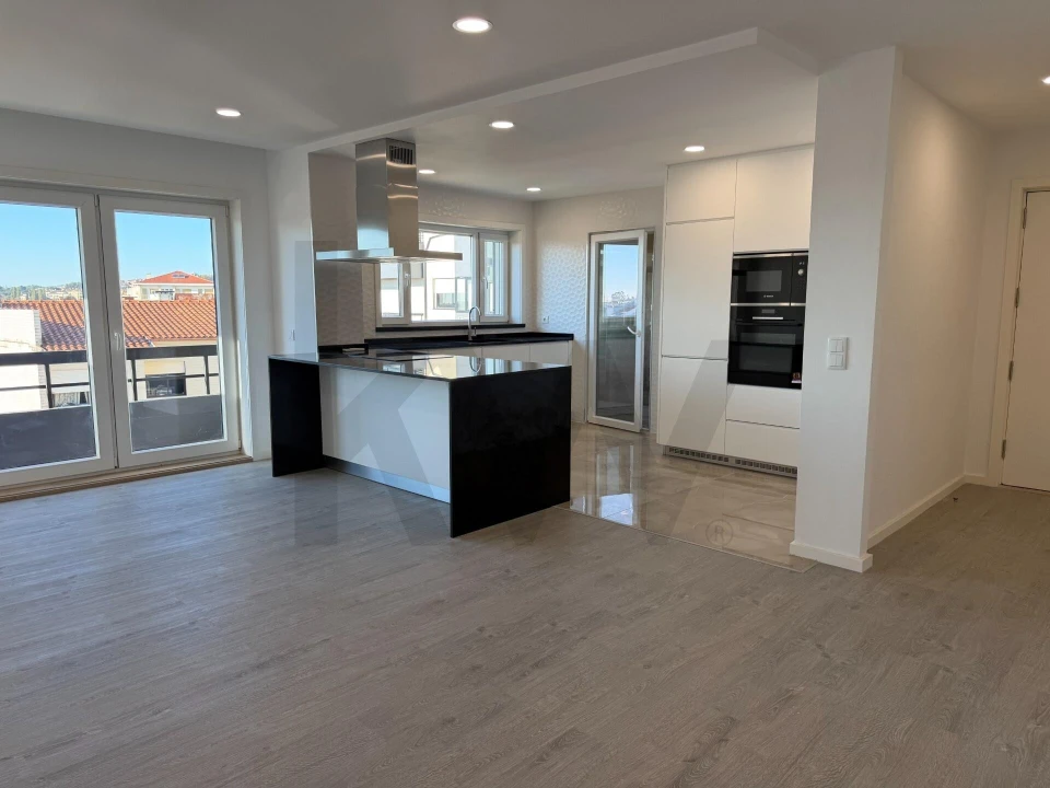 Apartamento T3 para Venda em São João da Madeira Foto 1