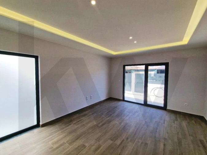 Moradia T3 para Venda em Quinta do Conde Foto 4
