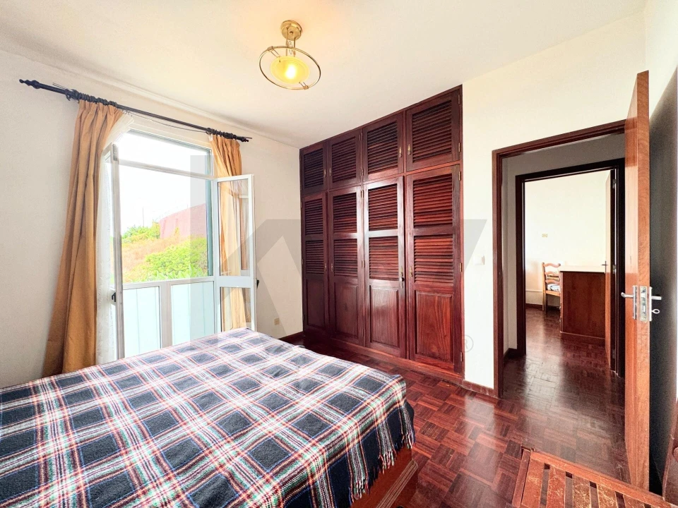 Apartamento T3 para Venda em Camara de Lobos Foto 9