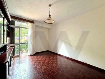 Apartamento T3 para Venda em Camara de Lobos