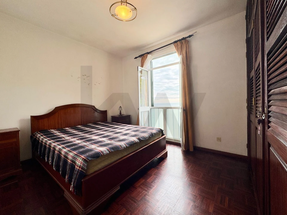 Apartamento T3 para Venda em Camara de Lobos Foto 12