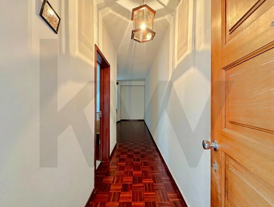 Apartamento T3 para Venda em Camara de Lobos Foto 2