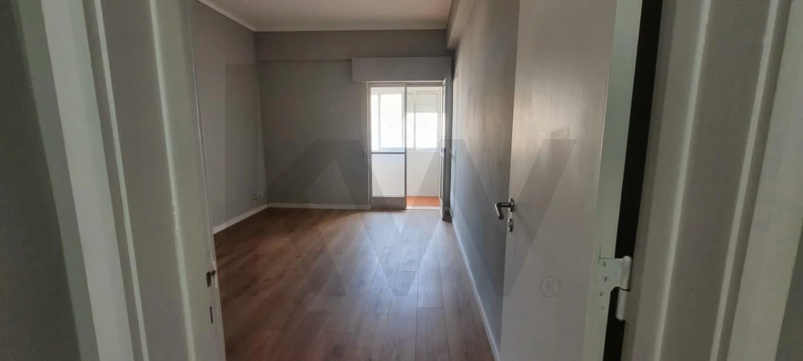 Apartamento T3 para Venda em União das Freguesias de Setúbal Foto 9