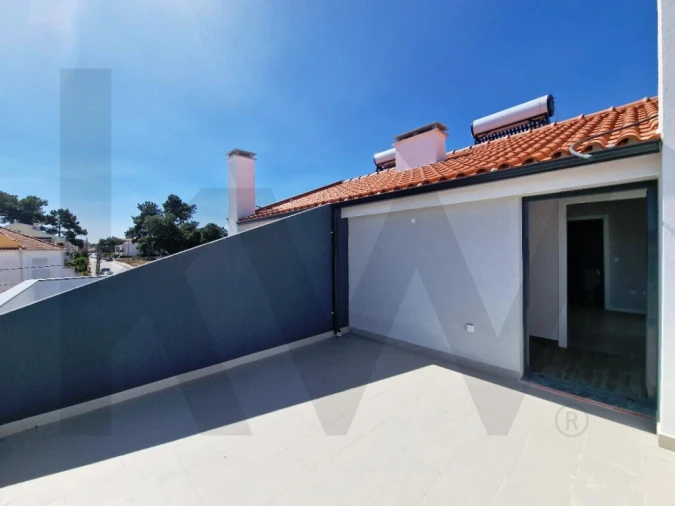 Moradia T3 para Venda em Quinta do Conde Foto 20