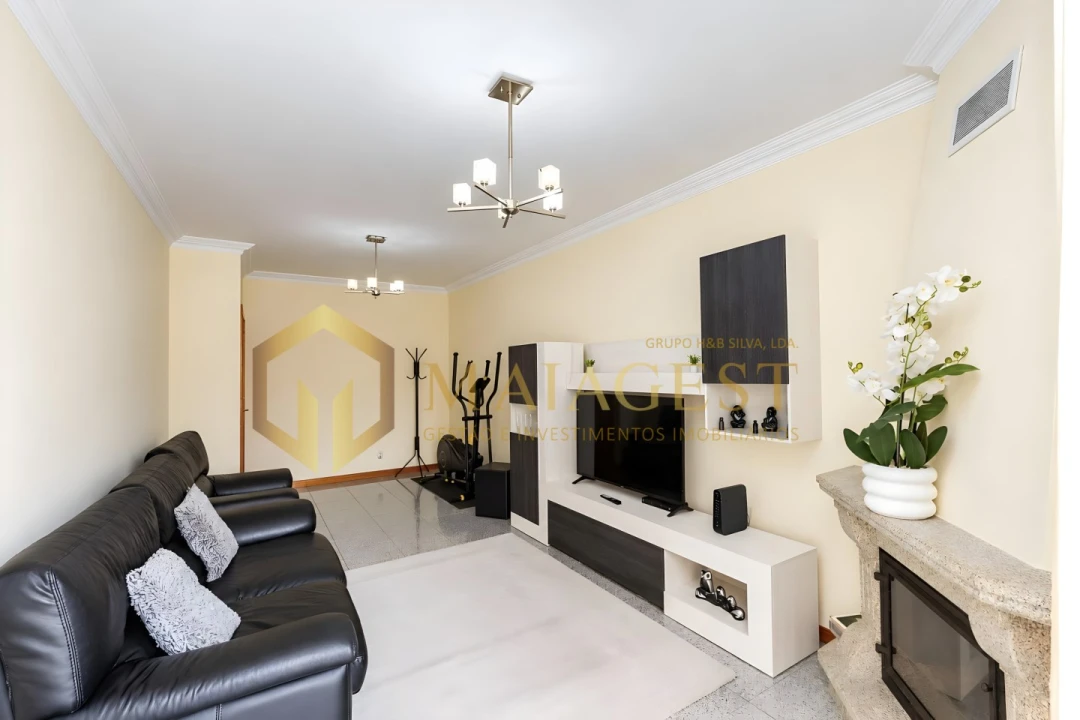 Apartamento T2 para Venda em São Felix da Marinha Foto 5