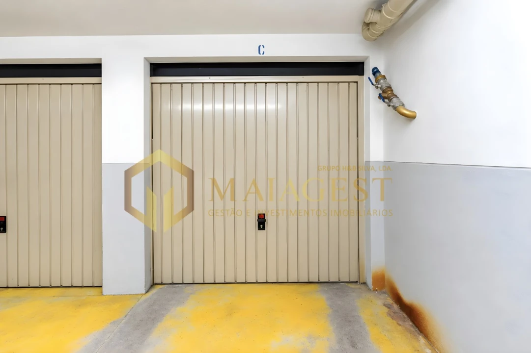 Apartamento T2 para Venda em São Felix da Marinha Foto 25