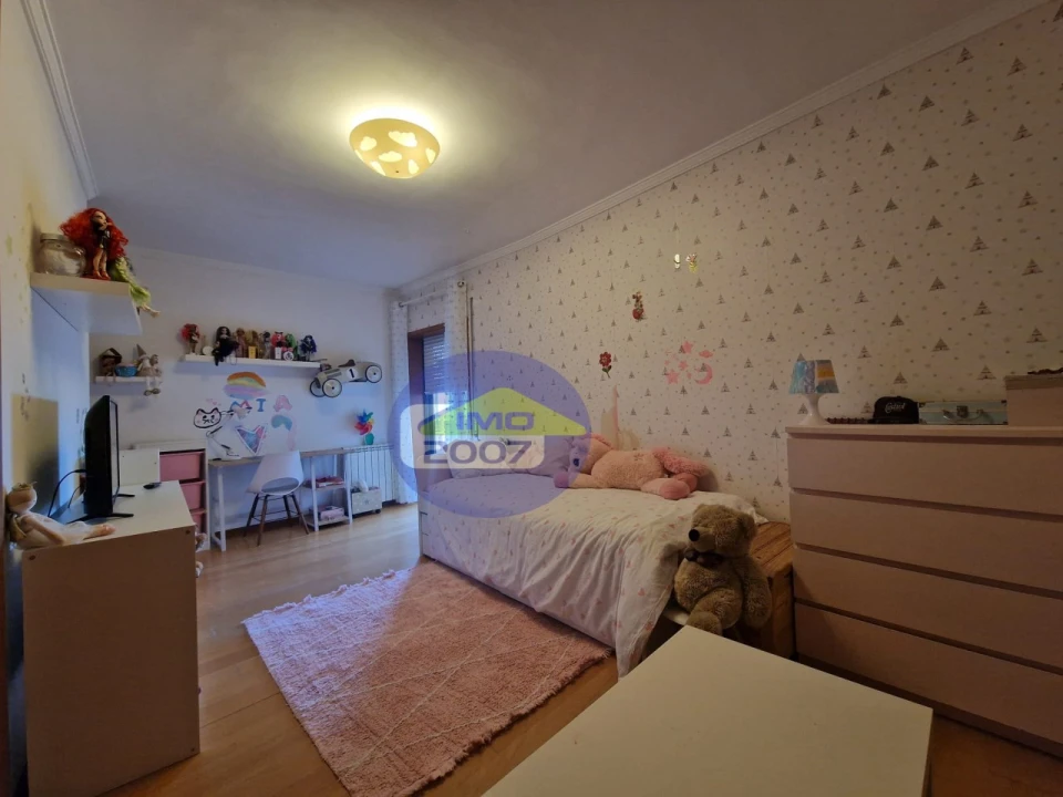 Apartamento T2 para Venda em Mozelos Foto 17