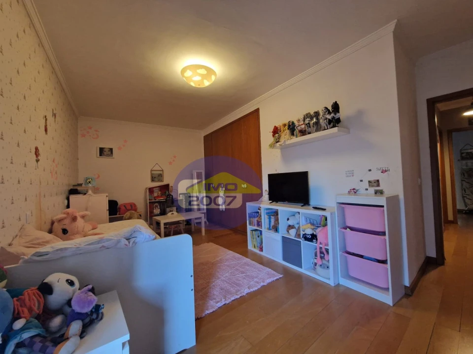 Apartamento T2 para Venda em Mozelos Foto 21