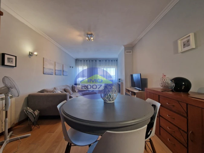 Apartamento T2 para Venda em Mozelos Foto 8