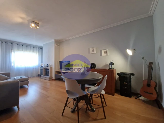 Apartamento T2 para Venda em Mozelos Foto 10