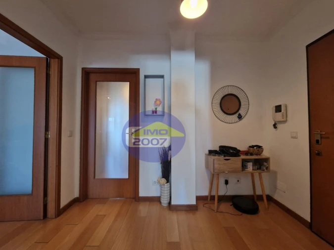 Apartamento T2 para Venda em Mozelos Foto 15