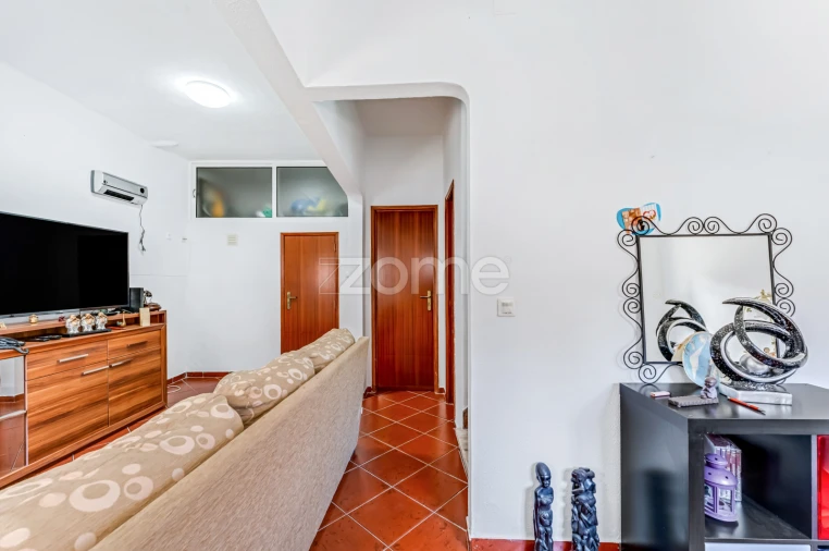 Moradia T4 para Venda em Sarzedo Foto 8
