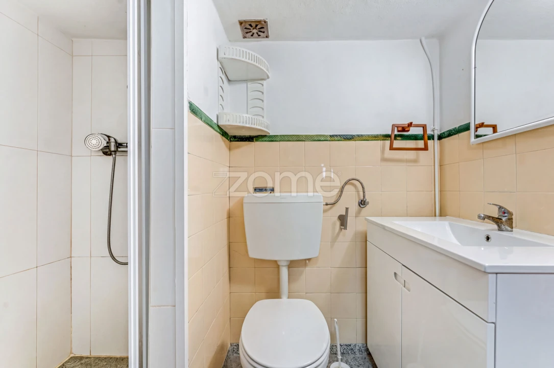 Moradia T4 para Venda em Sarzedo Foto 12