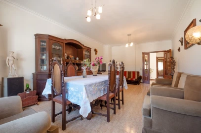 Apartamento T2 para Venda em São Felix da Marinha