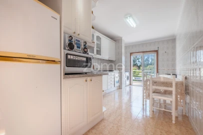 Apartamento T2 para Venda em São Felix da Marinha