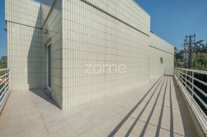 Apartamento T2 para Venda em São Felix da Marinha