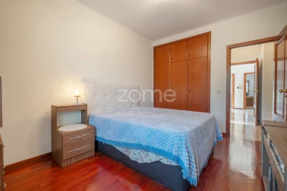 Apartamento T2 para Venda em São Felix da Marinha