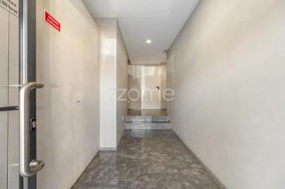 Apartamento T3 para Venda em Grijó e Sermonde