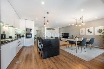 Apartamento T3 para Venda em Grijó e Sermonde
