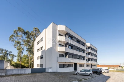 Apartamento T3 para Venda em Grijó e Sermonde