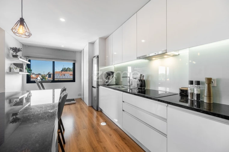 Apartamento T3 para Venda em Grijó e Sermonde Foto 7