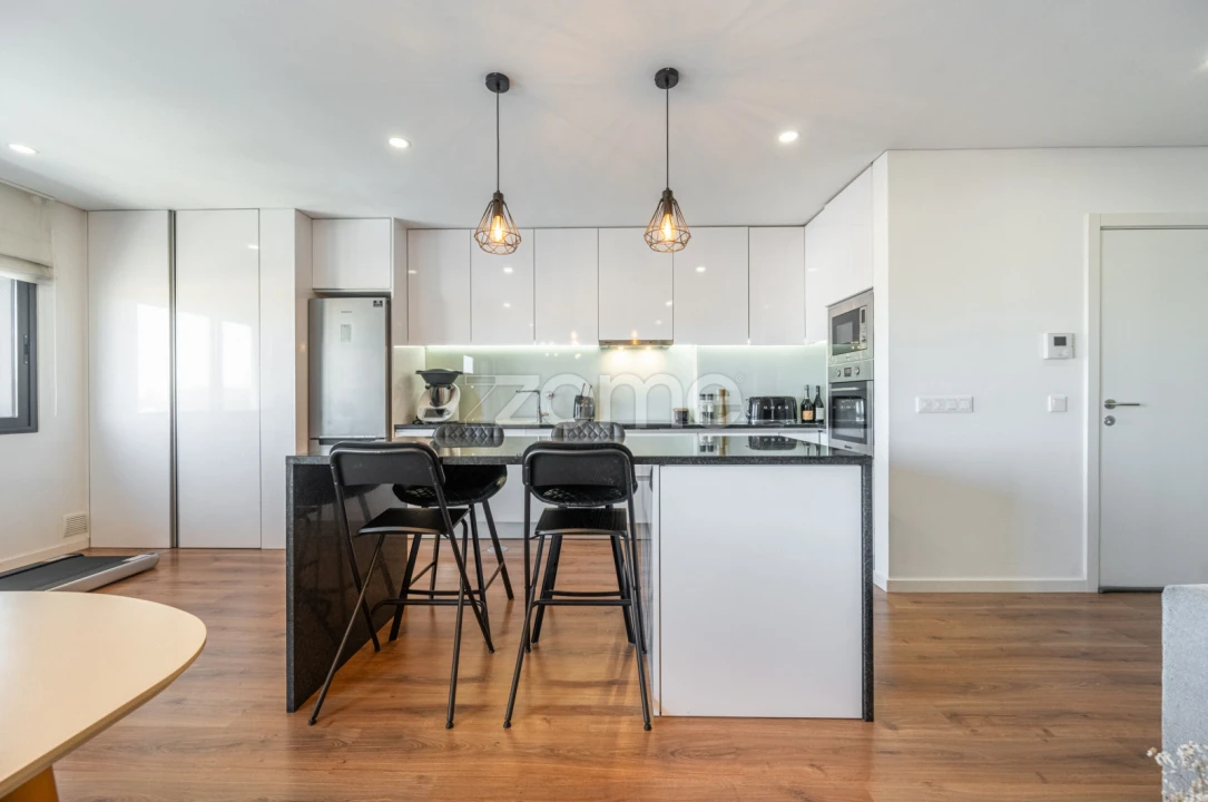 Apartamento T3 para Venda em Grijó e Sermonde Foto 6