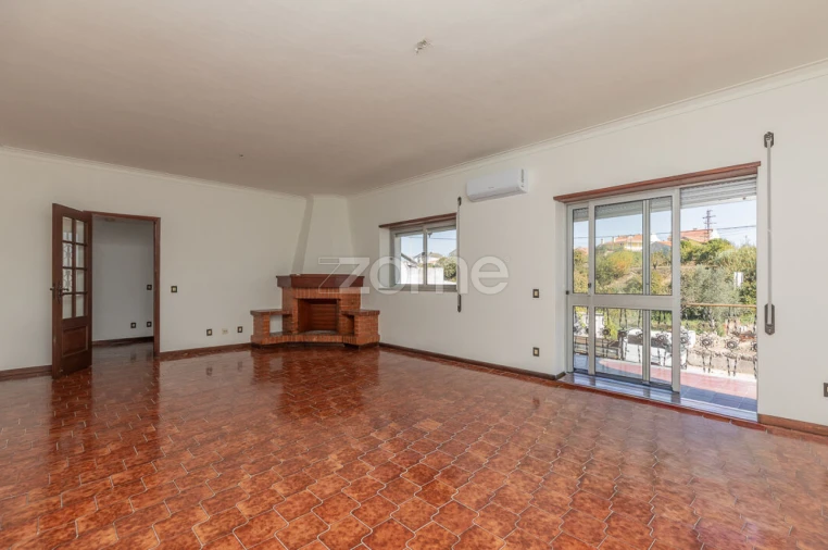 Moradia T5 para Venda em Souselas e Botão Foto 16