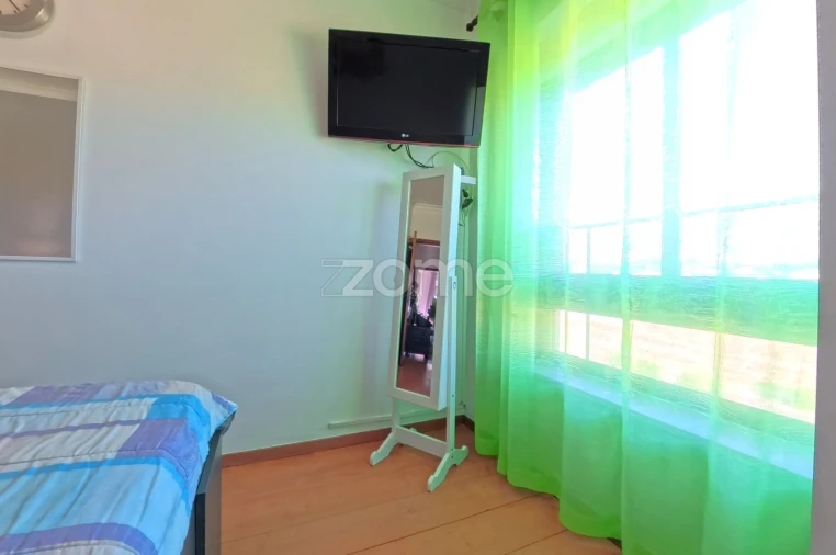 Apartamento T3 para Venda em Portimão Foto 6