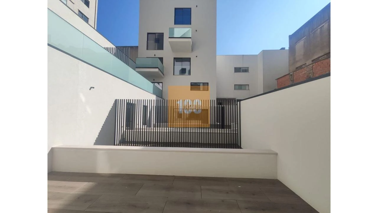 Apartamento T2 para Venda em Espinho Foto 23