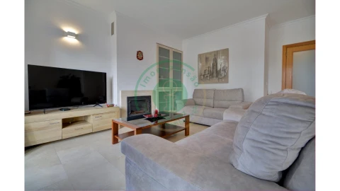 Apartamento T3 para Venda em Tavarede