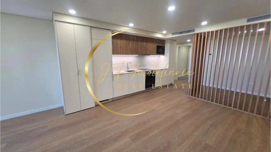 Apartamento T2 para Venda em Esgueira Foto 3