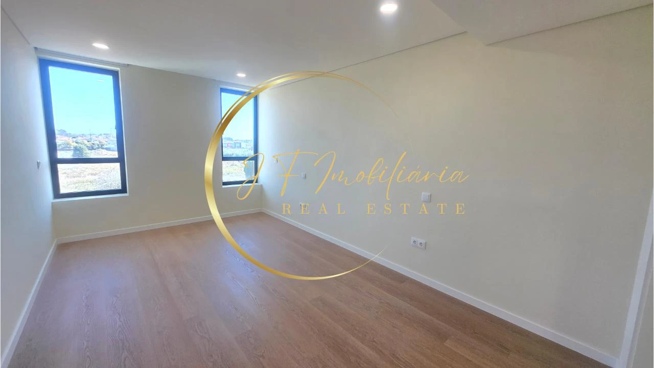 Apartamento T2 para Venda em Esgueira Foto 12