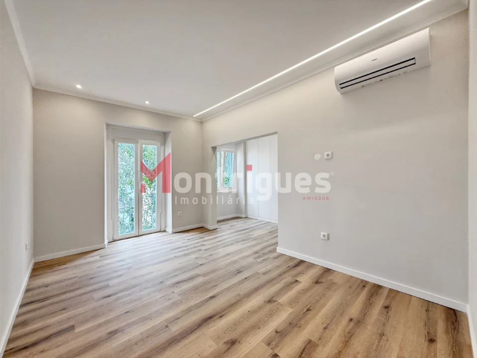 Apartamento T3 para Venda em Arroios Foto 12