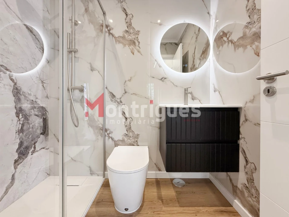 Apartamento T3 para Venda em Arroios Foto 16