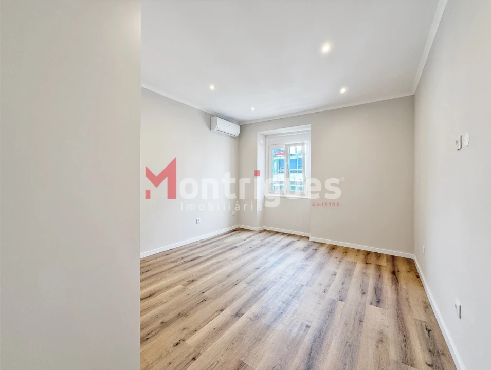 Apartamento T3 para Venda em Arroios Foto 18