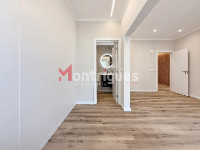 Apartamento T3 para Venda em Arroios Foto 15