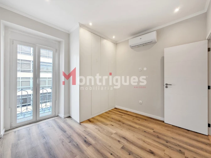 Apartamento T3 para Venda em Arroios Foto 20