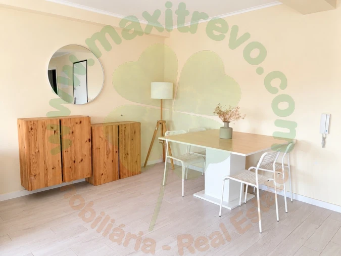 Apartamento T2 para Venda em Seixal, Arrentela e Aldeia de Paio Pires Foto 7